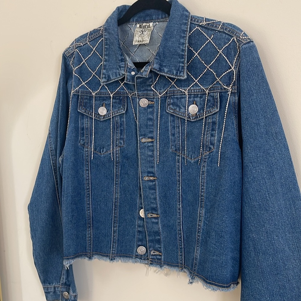 VOCAL Rhinestone Chain Detail Yoke Denim Jacket - Picture 3 of 8